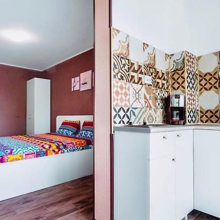 Garsonierele Alexandru Apartment Saturn Exterior photo